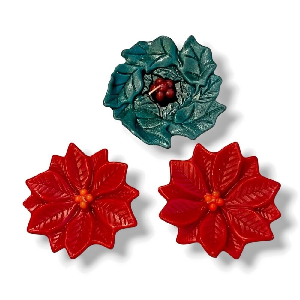 Christmas Candles THREE floating vintage Poinsettia Holly Wreath 90s
